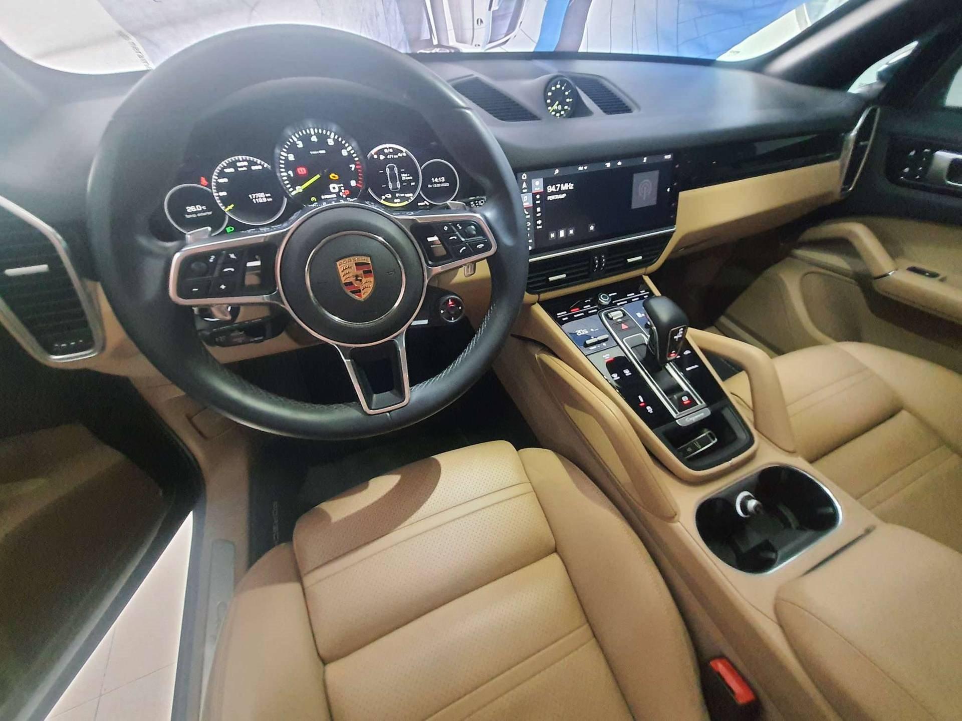 CAYENNE S