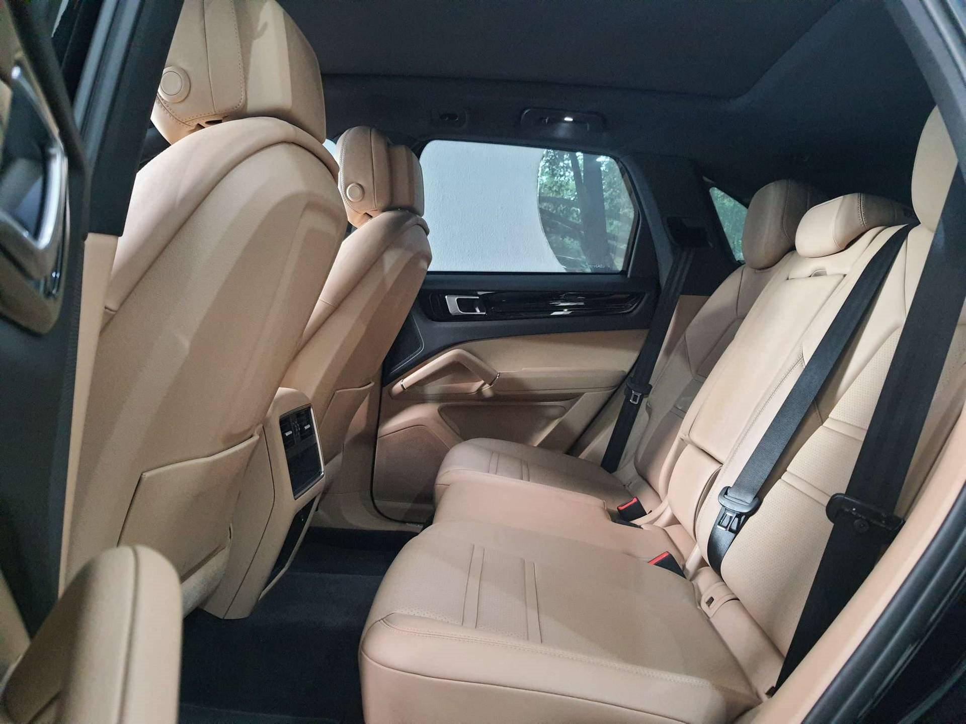 CAYENNE S
